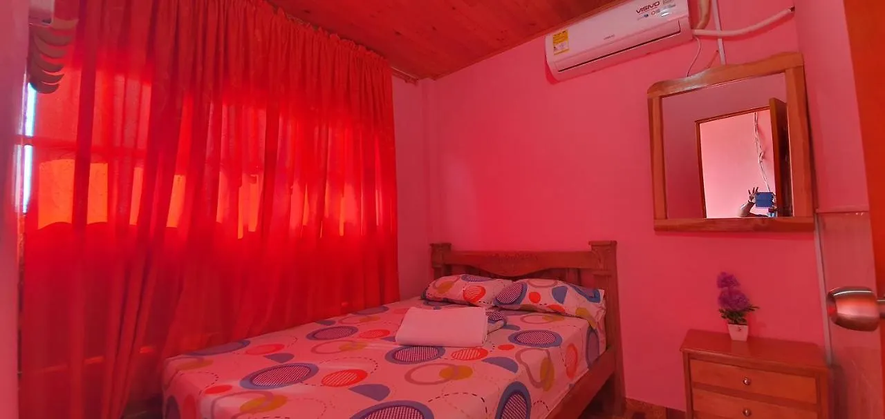 Hostal Happy Day Cartagena 0*,  Colombia