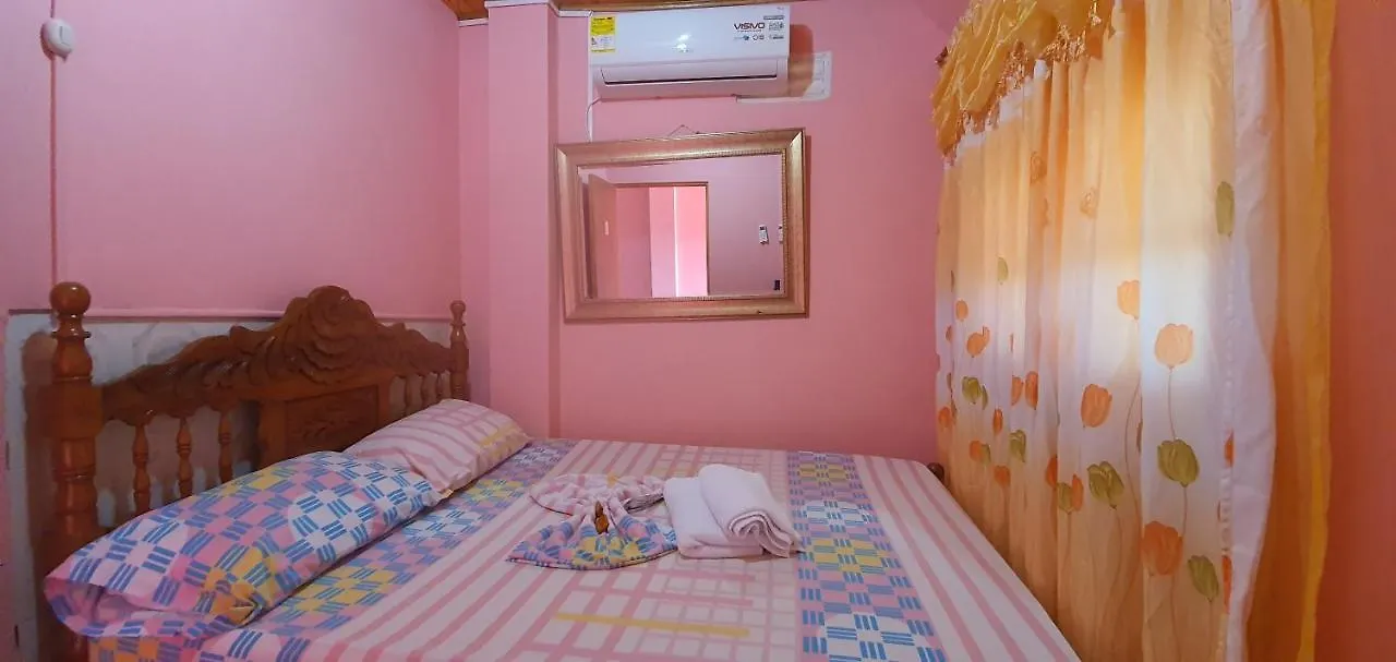 Hostal Happy Day Cartagena Hostel