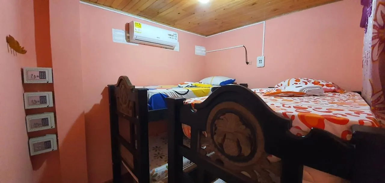Hostal Happy Day Cartagena 0*,  Colombia