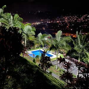 Tierra , Girardota Colombia