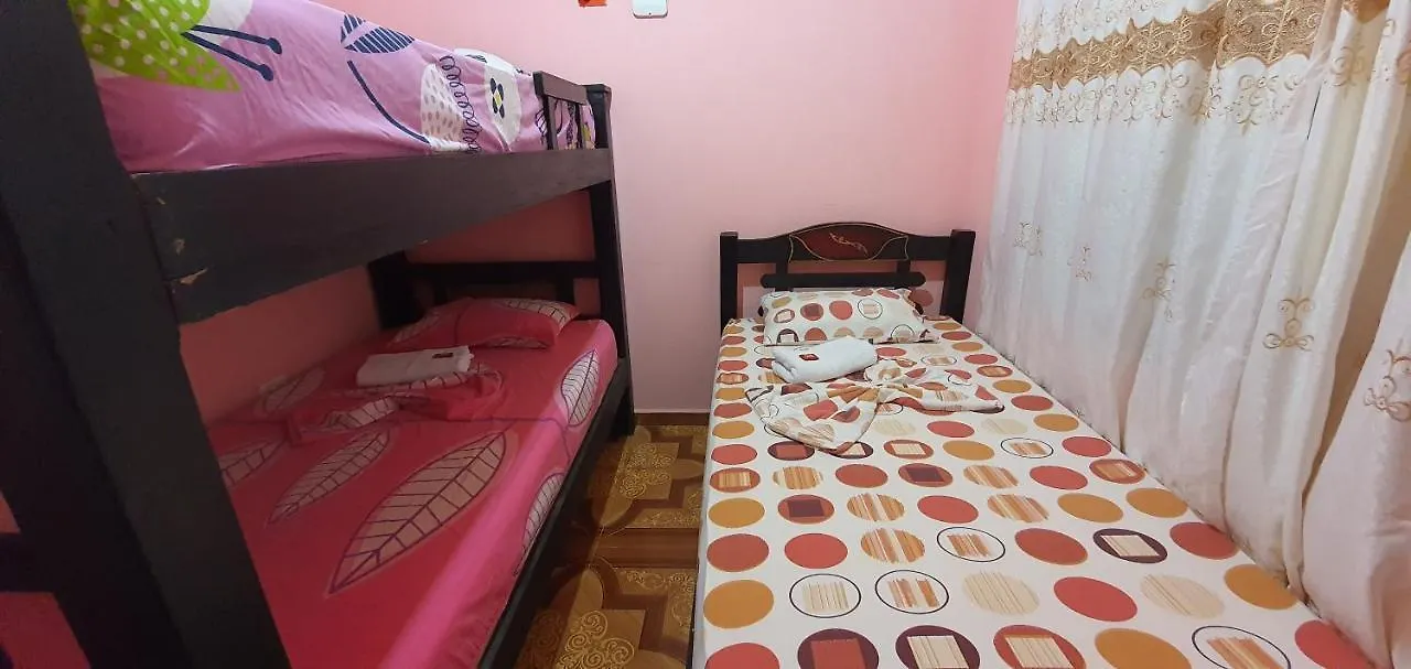Hostal Happy Day Cartagena 0*,