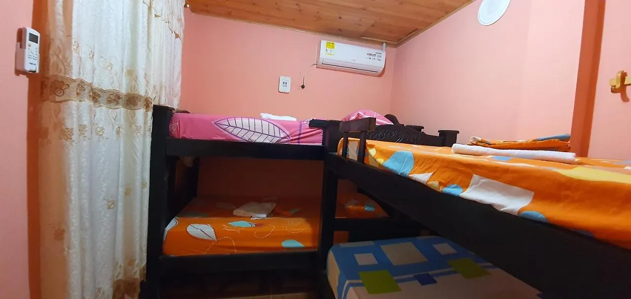 Hostal Happy Day Cartagena 0*,